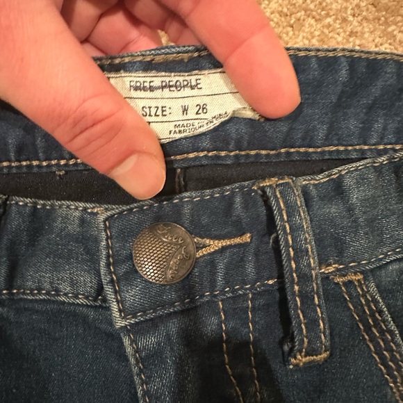 Free People Distressed Montana Skinny Jeans in Lake Blue- Women’s Size 26 - Picture 9 of 12